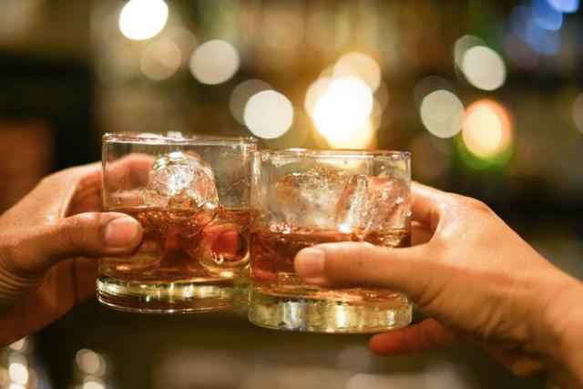 俄罗斯酗酒俄罗斯人均饮酒量-第2张图片-太平洋在线