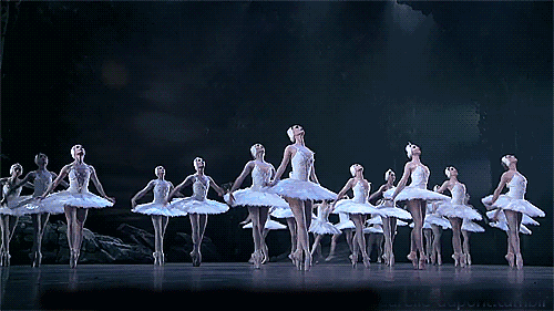 俄罗斯族舞蹈俄罗斯民族舞蹈卡林卡-第2张图片-太平洋在线