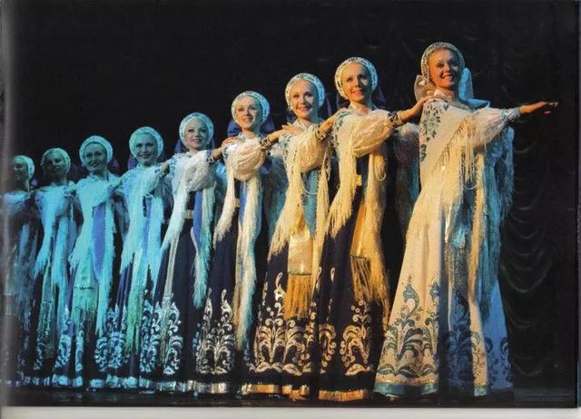 俄罗斯族舞蹈俄罗斯民族舞蹈卡林卡-第21张图片-太平洋在线